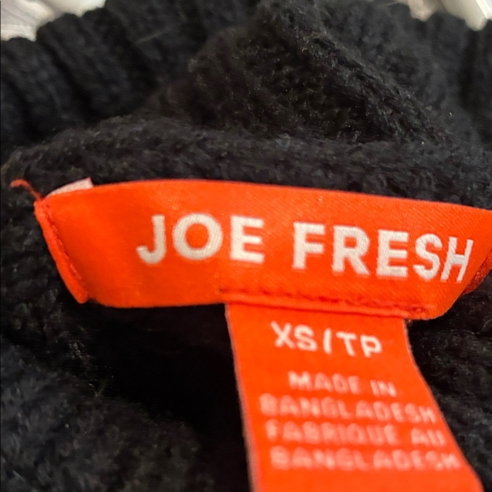 Joe Fresh Black Turtleneck Sweater - Picture 3 of 4